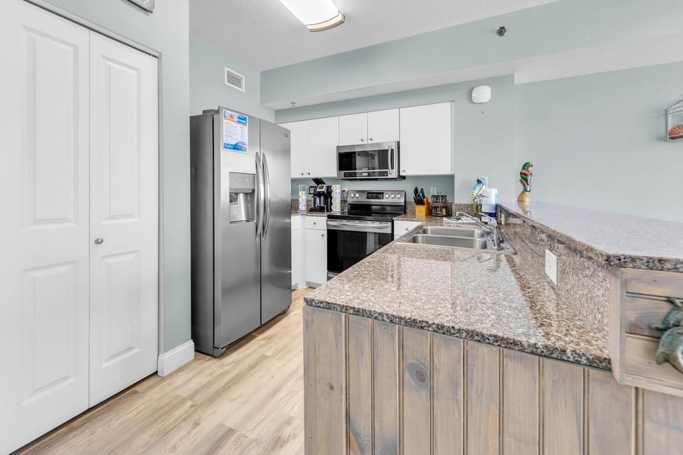 Condo, Multiple Beds (Shores of Panama 830) | Private kitchen | Oven, toaster