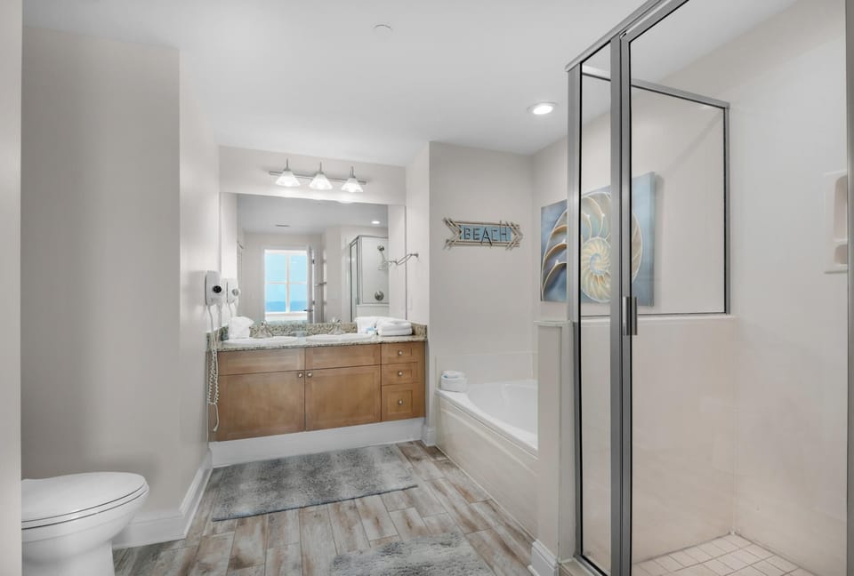 Aqua Resort 2103 Apartment in Panama City Beach