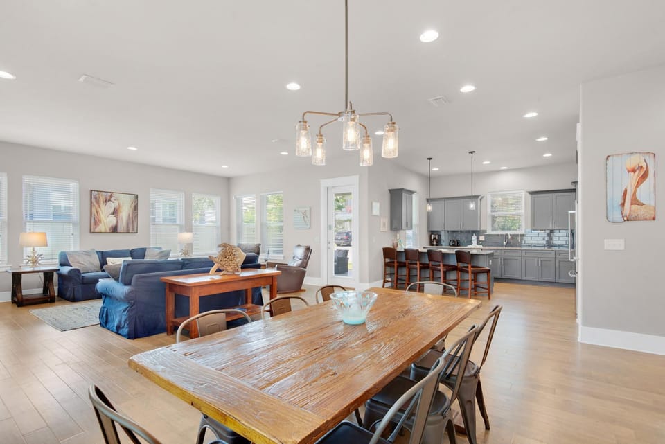 House, Multiple Beds (The Heidi-way) | Dining