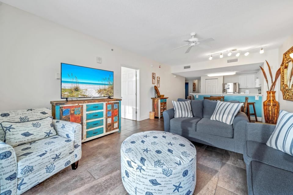 Condo, Multiple Beds (Majestic Beach Towers 1-1304) | Living area | TV