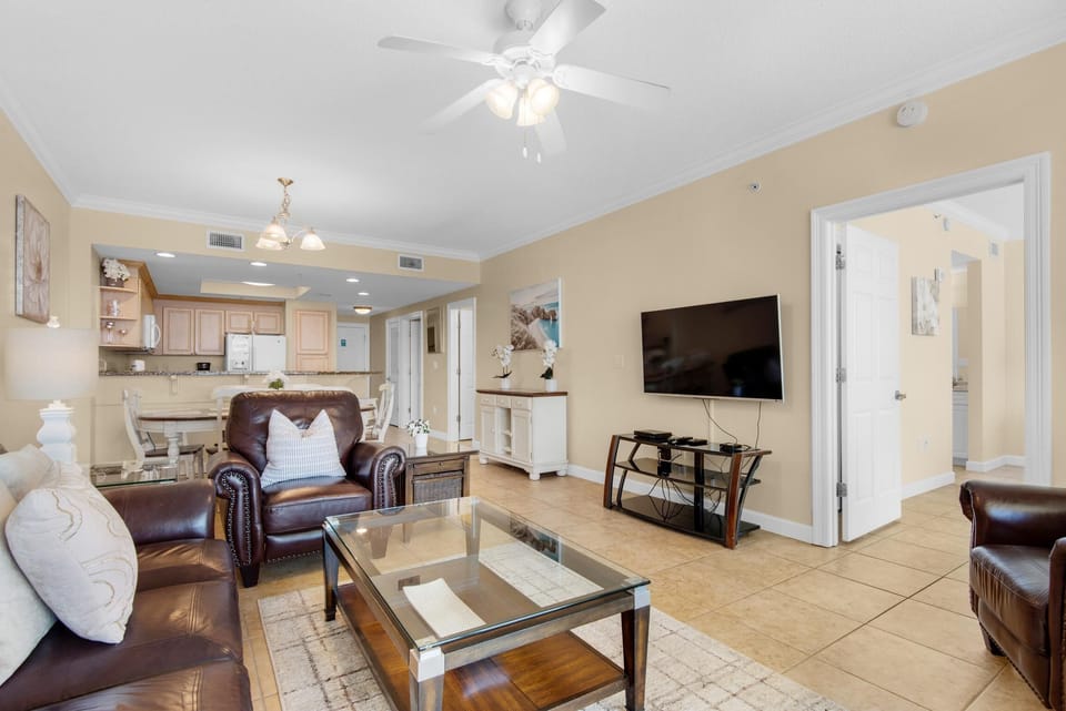 Condo, Multiple Beds (Boardwalk 1810) | Living area | TV