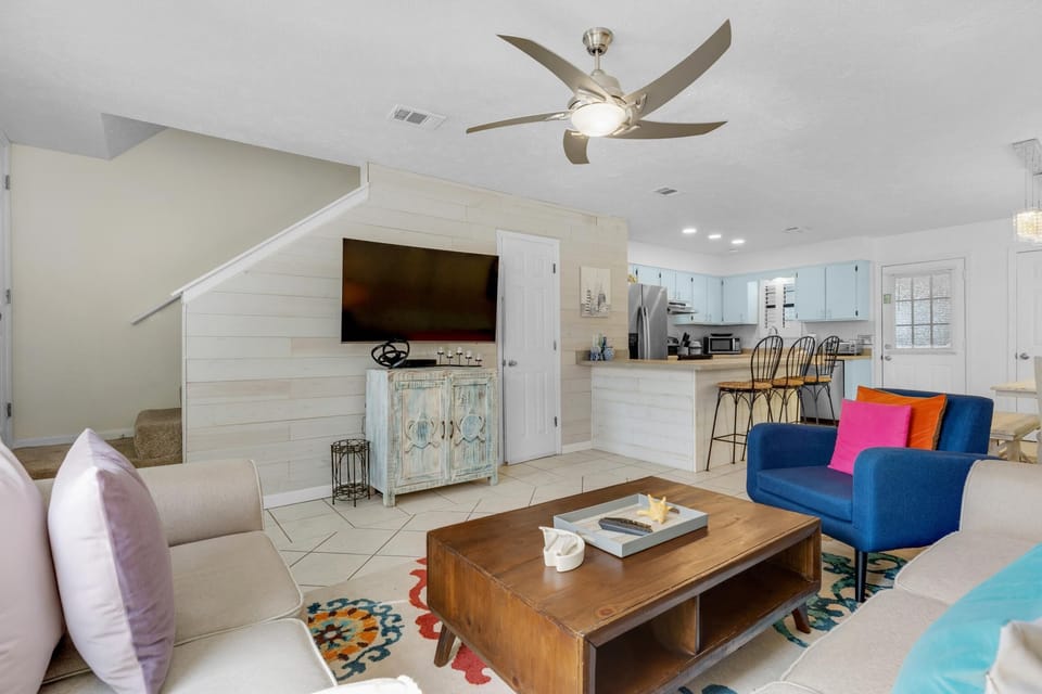 House, Multiple Beds (Sand Castles West T8) | Living area | TV