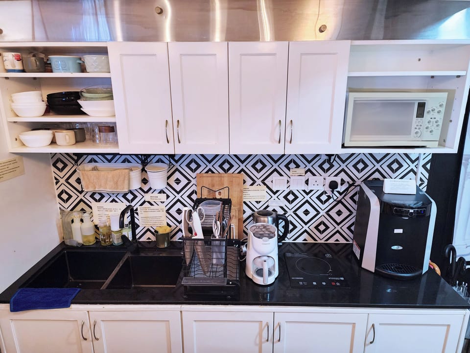 Shared fridge, microwave
