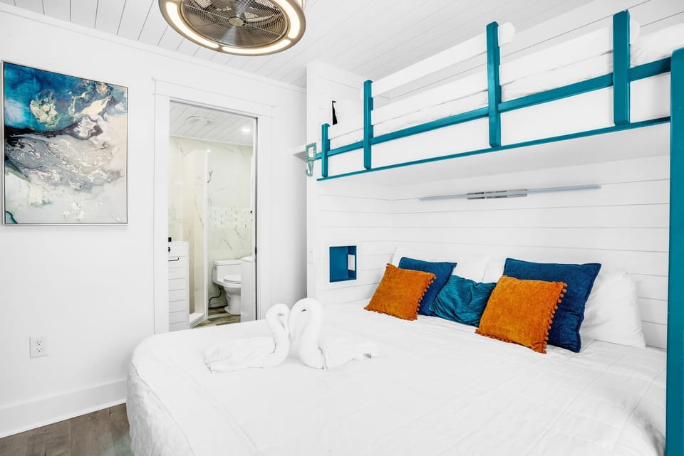 Condo, 1 King Bed with Sofa bed (Summer Breeze 203) | 1 bedroom, WiFi