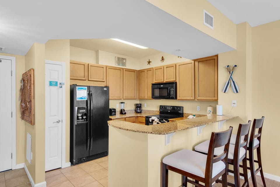 Condo, 1 King Bed with Sofa bed (Palms Resort) | Private kitchen | Oven, toaster
