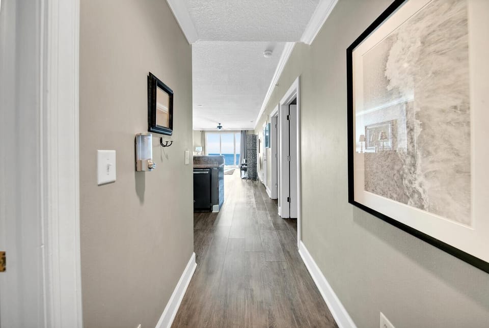 Condo, Multiple Beds (Ocean Reef 704) | Interior