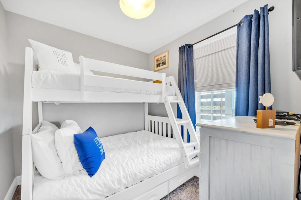 Condo, Multiple Beds (Cassine Way 301 – 30A Blue Sky Breeze) | 3 bedrooms, WiFi
