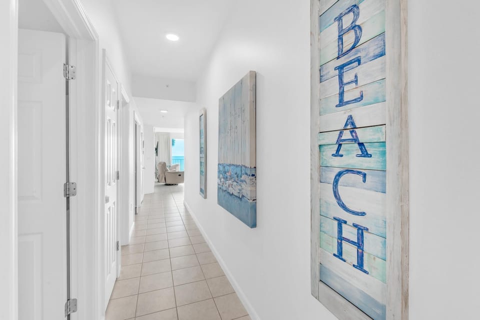 Condo, Multiple Beds (Majestic Sun 302A) | Interior