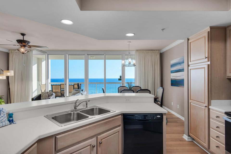 Condo, Multiple Beds (Silver Beach Towers 603 East) | Private kitchen | Oven, toaster