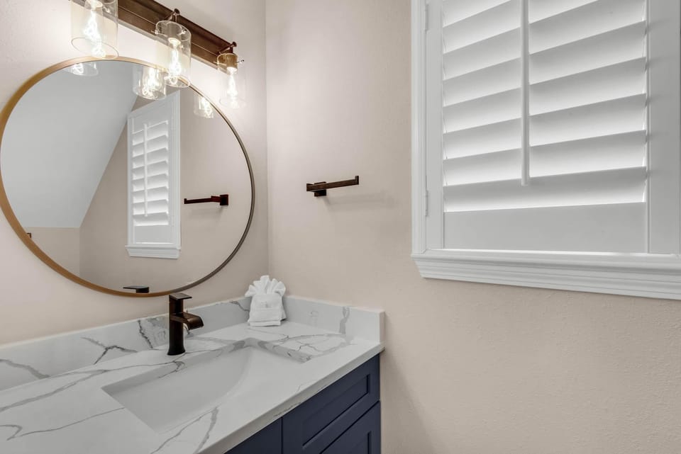Sandprints C2 Apartment in Miramar Beach