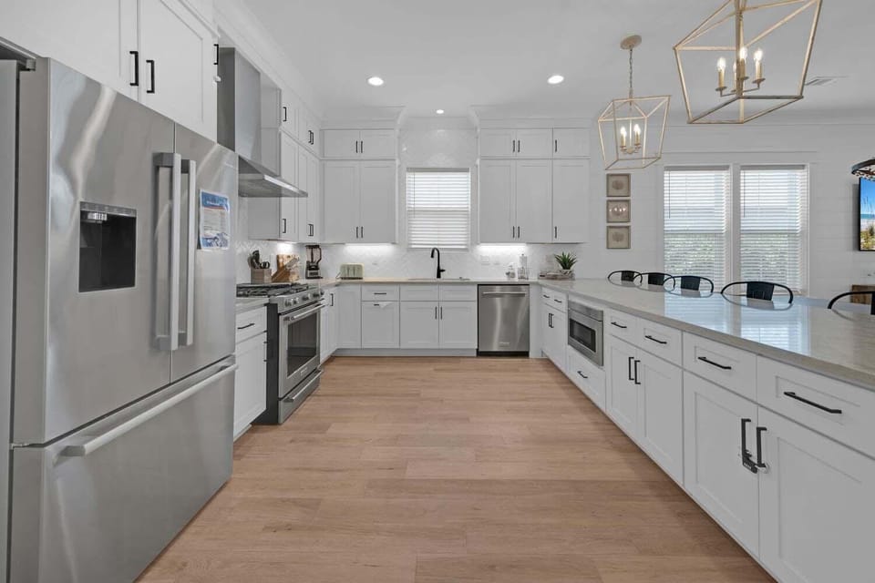House, Multiple Beds (Keeping It Reel on 30A) | Private kitchen | Oven, toaster