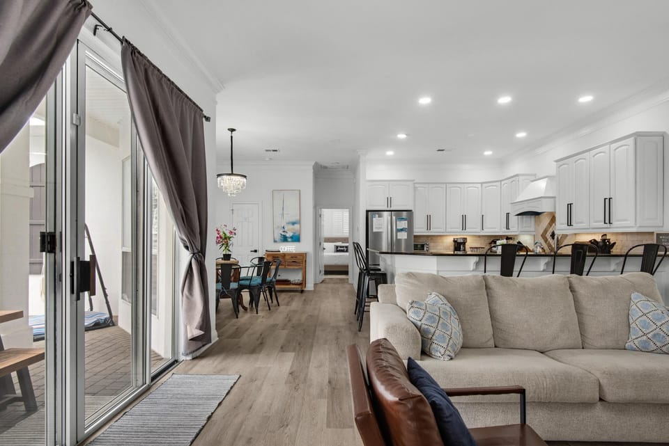 House, Multiple Beds (Catch of the Day) | Living area | TV