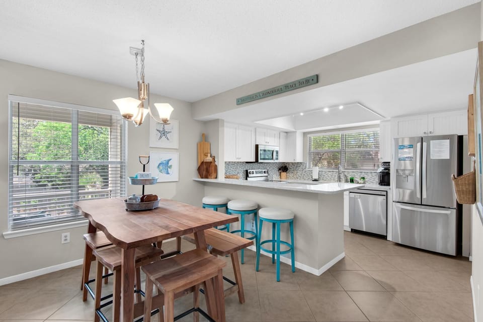 Condo, Multiple Beds (Hidden Dunes Beach Cottage 149) | Dining