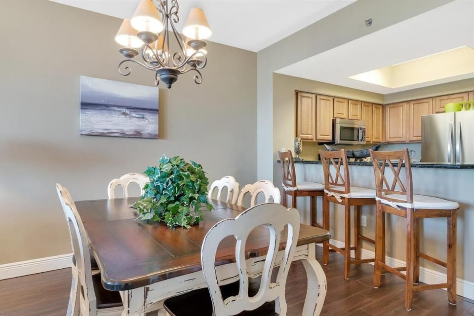Condo, Multiple Beds (Ariel Dunes II 1007- Son-Sent Blessin) | Dining