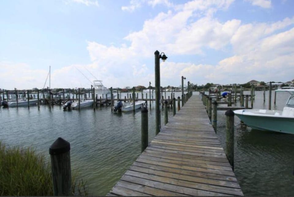 Condo, Multiple Beds (Shipwatch B101) | Marina