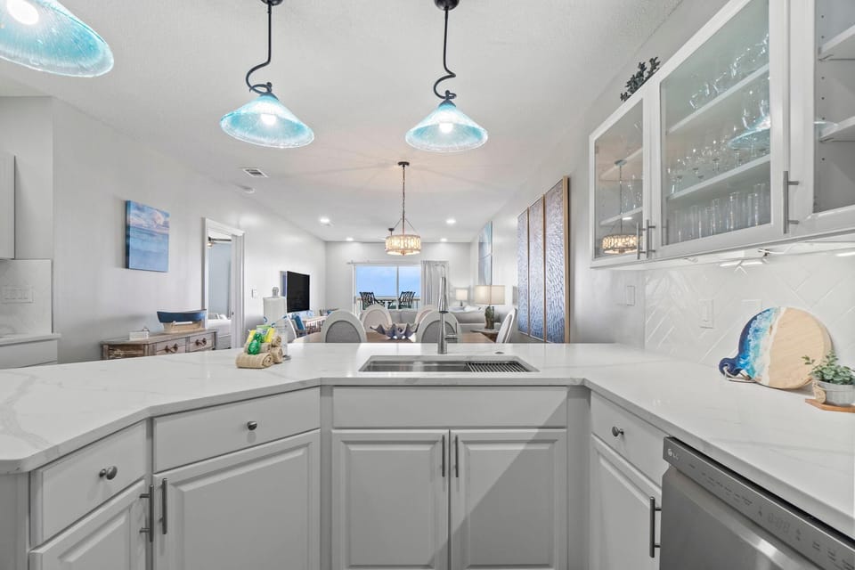 Condo, Multiple Beds (Riviera Dunes 302) | Private kitchen | Oven, toaster, paper towels