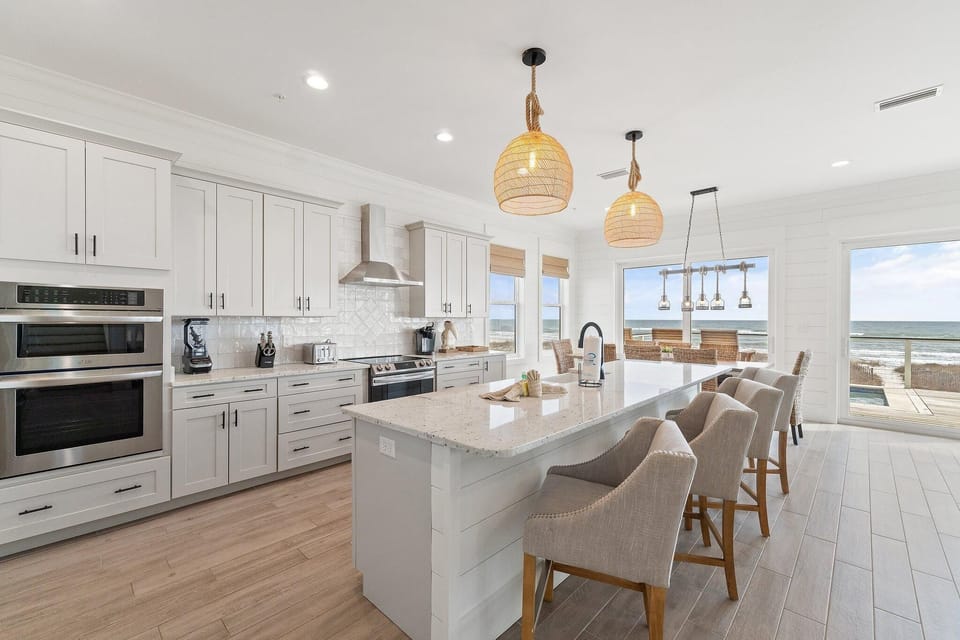 House, Multiple Beds (ShipFaced Beach House) | Private kitchen | Oven, toaster, paper towels