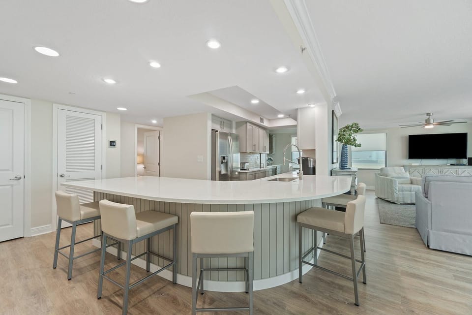 Condo, Multiple Beds (Perdido Towers East 901) | Interior