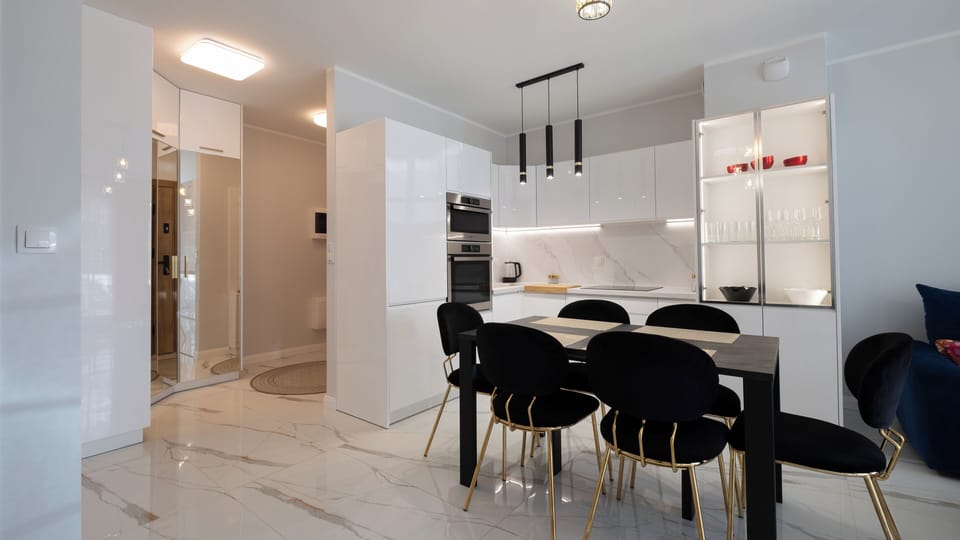 Apartment (19) | Private kitchenette | Fridge, microwave, stovetop, electric kettle