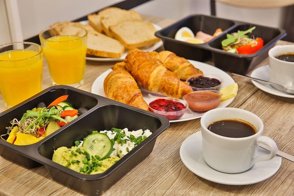 Daily to-go breakfast for a fee