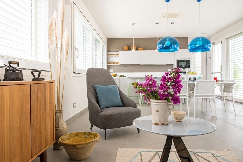 Standard Villa, 4 Bedrooms, Microwave, Mountainside (Villa Ficus) | Interior