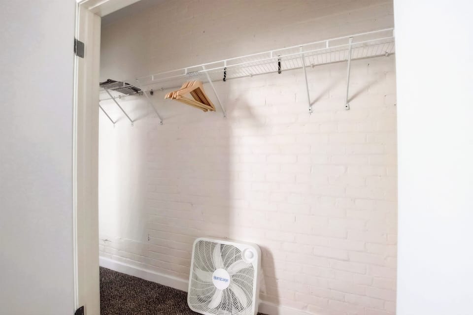 Apartment | 4 bedrooms, desk, iron/ironing board, free WiFi