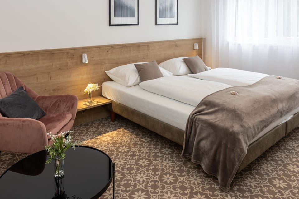Comfort Double Room | Desk, laptop workspace, soundproofing, free WiFi