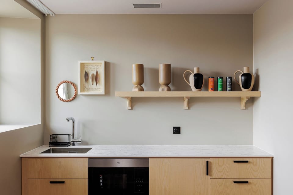 Fridge, microwave, dishwasher, highchair