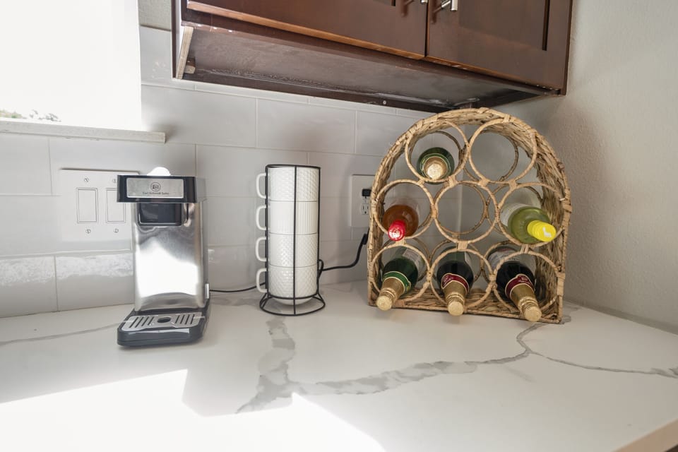 House | Private kitchen | Full-size fridge, microwave, oven, stovetop