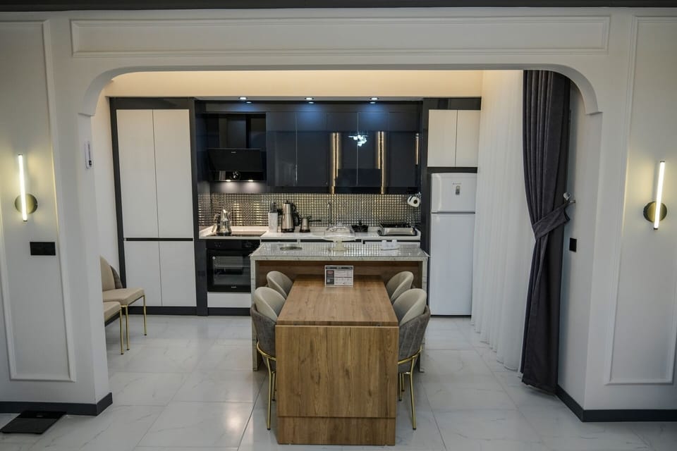 Exclusive Villa | Private kitchen | Full-size fridge, oven, stovetop, dishwasher
