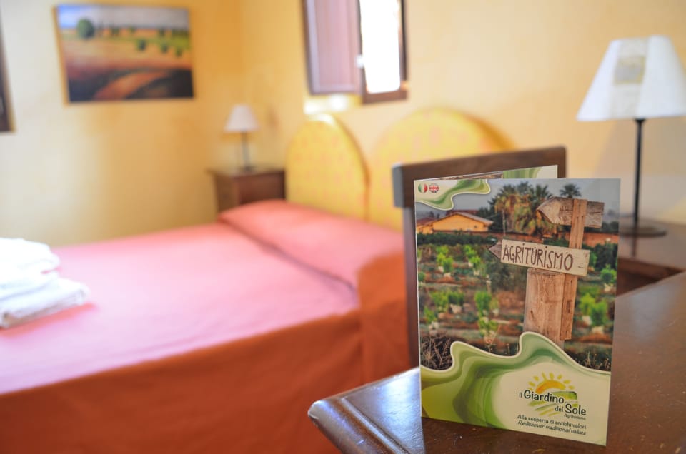 Standard Double or Twin Room, 1 Bedroom, Ensuite, Garden View | Premium bedding, desk, soundproofing, cribs/infant beds