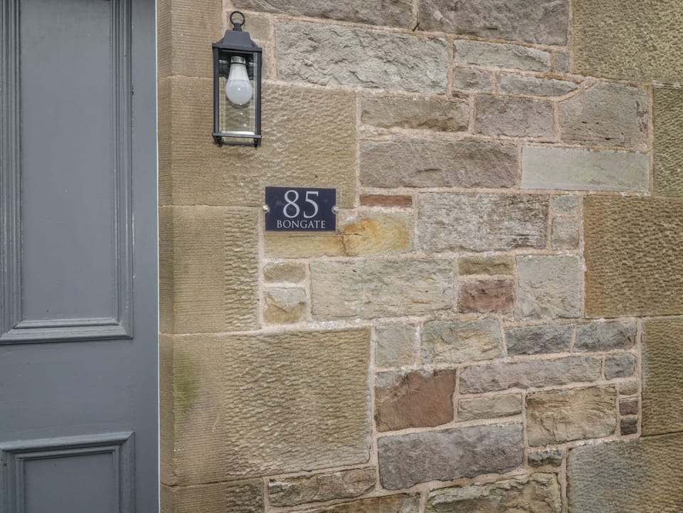 Cottage | Exterior detail