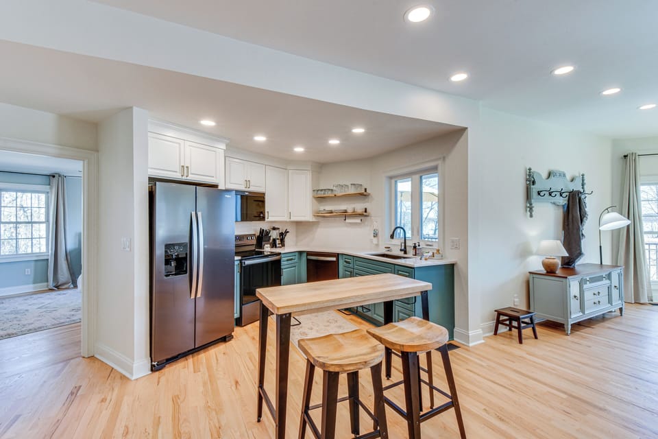 House (3 Bedrooms) | Interior