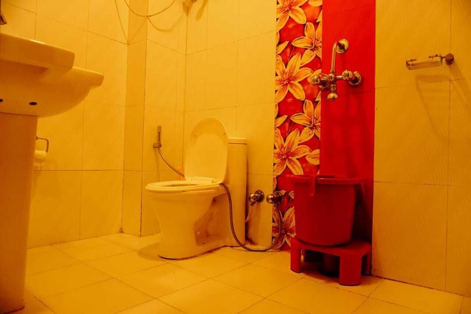 Superior Double Room, 1 Bedroom, Accessible, Mountain View | Desk, laptop workspace, soundproofing, iron/ironing board