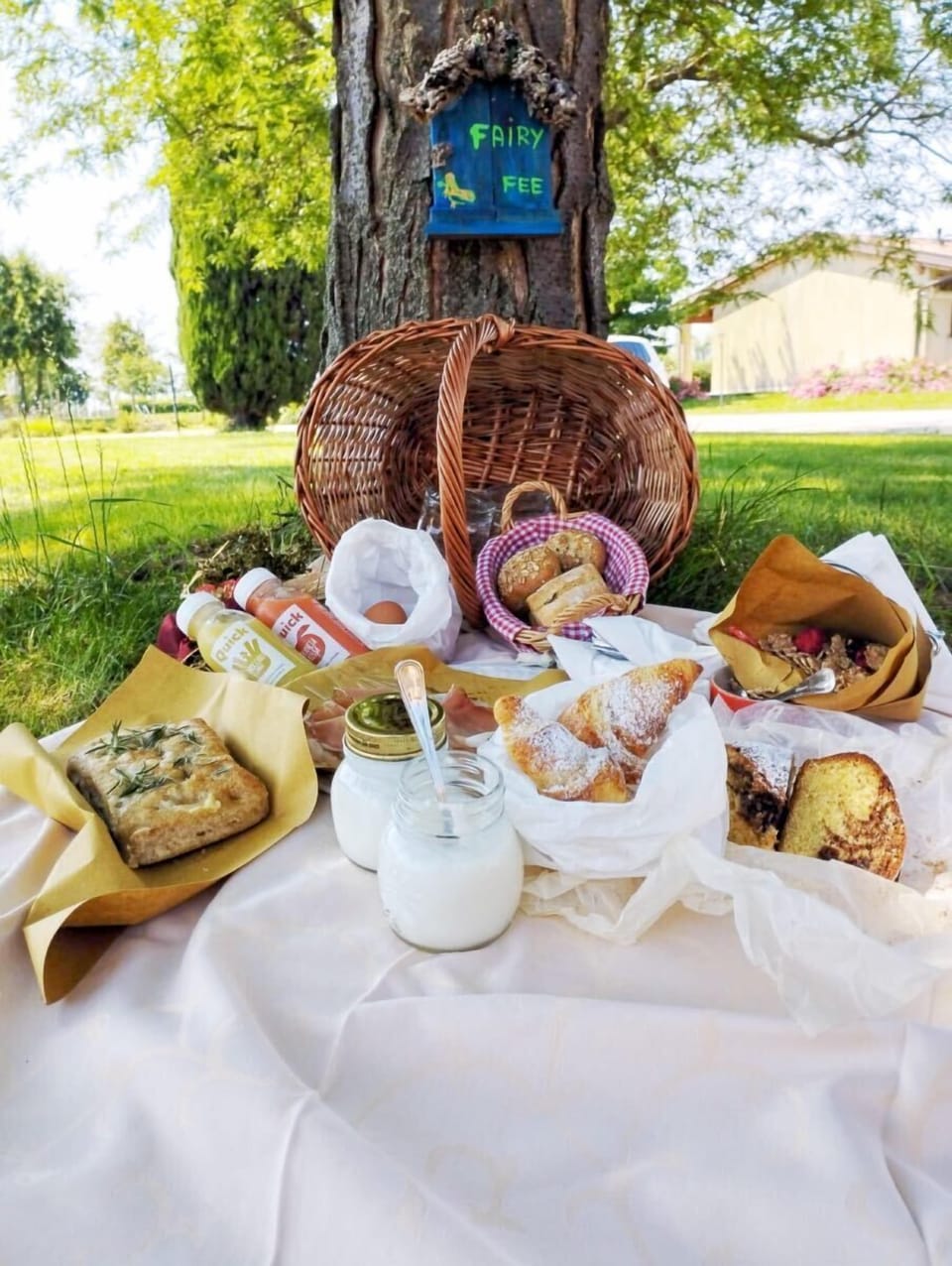 Daily cooked-to-order breakfast for a fee