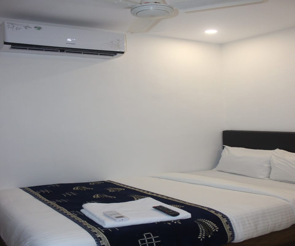 Deluxe Room | Free WiFi