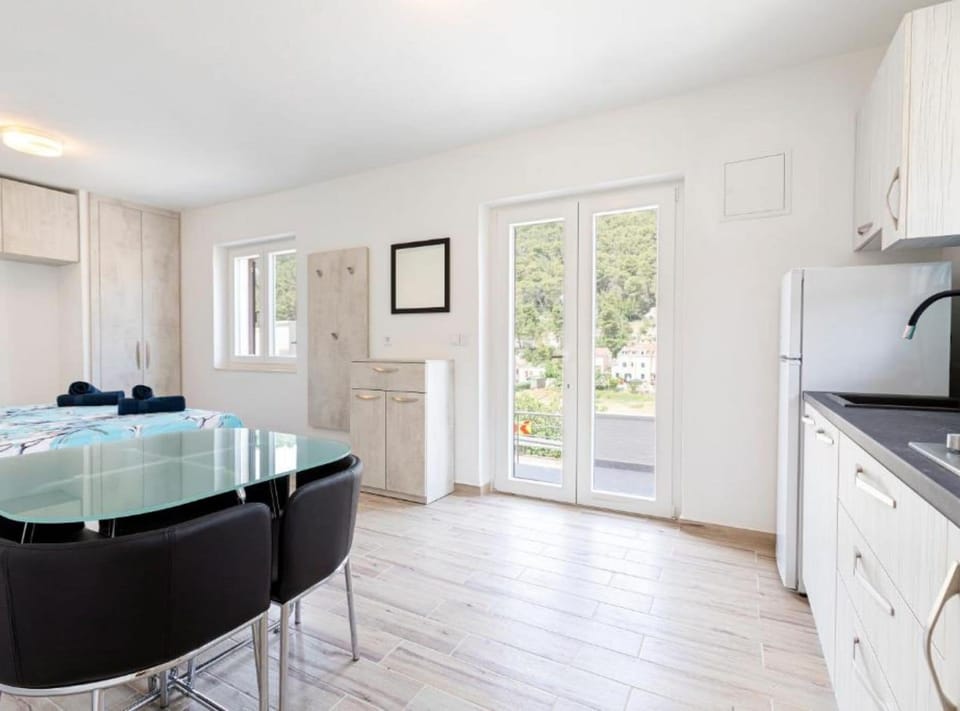 House (Four bedroom Holiday Home with Terrac) | Private kitchen | Fridge