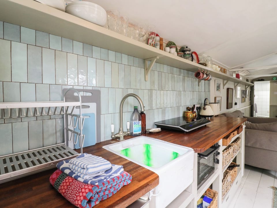 Cottage | Interior