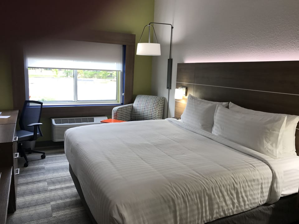 In-room safe, desk, blackout drapes, iron/ironing board