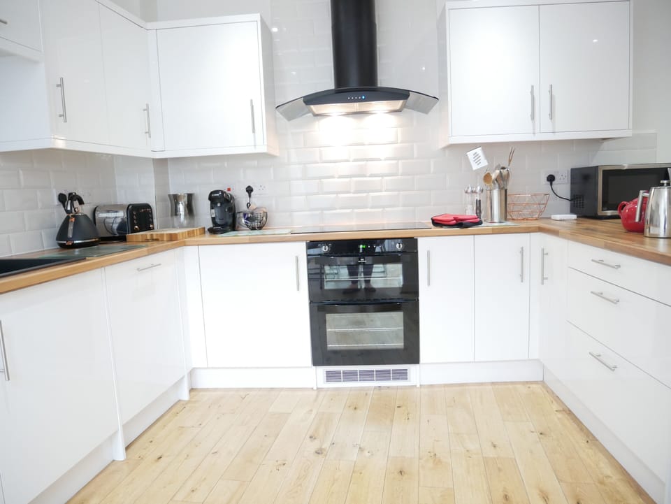 Classic House | Private kitchen | Electric kettle