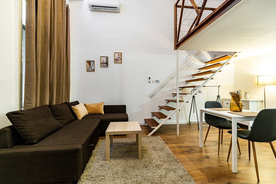 Comfort Apartment | Living room