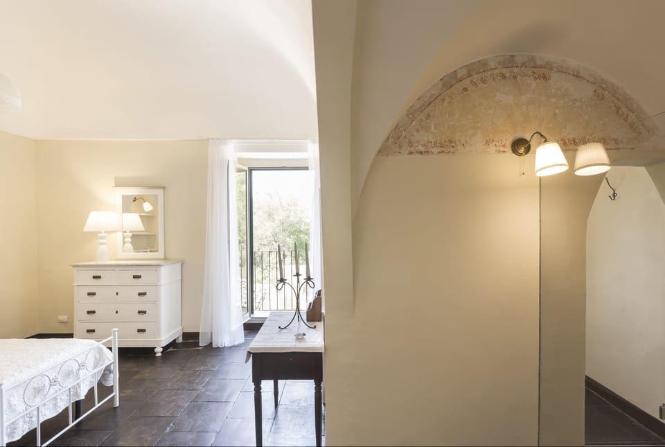 Exclusive House, 6 Bedrooms | Premium bedding, memory foam beds, free minibar items, in-room safe