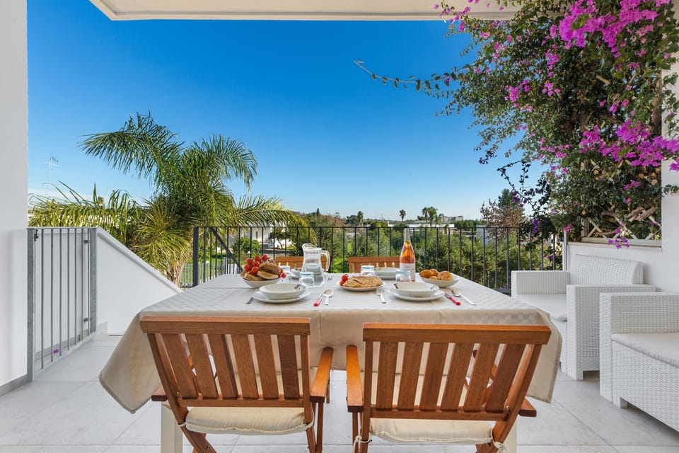 Apartment | Terrace/patio