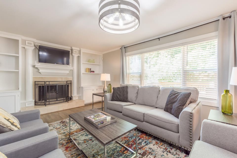 House | 5 bedrooms, Internet