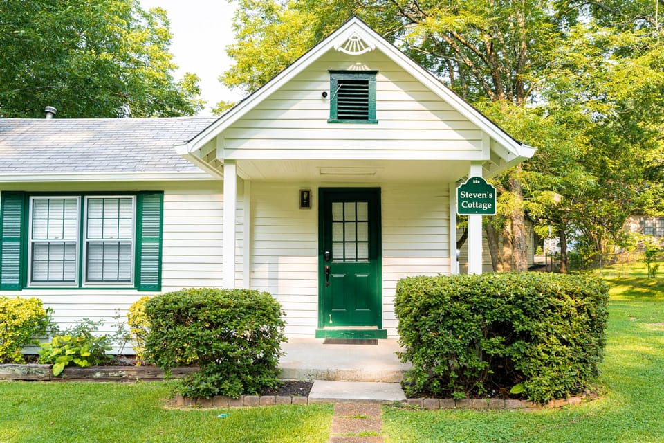 House | 1 bedroom, iron/ironing board, Internet