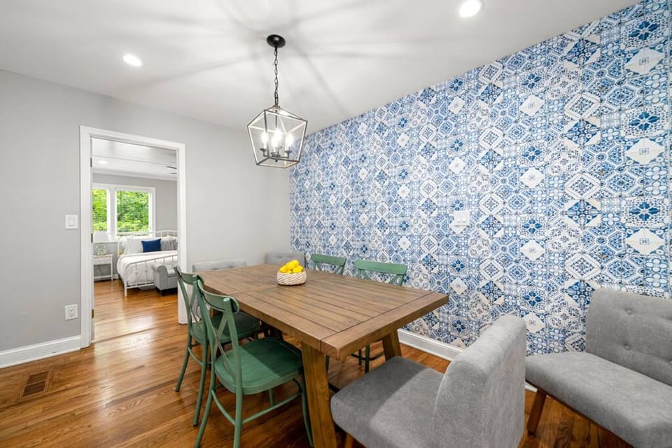 House | 3 bedrooms, iron/ironing board