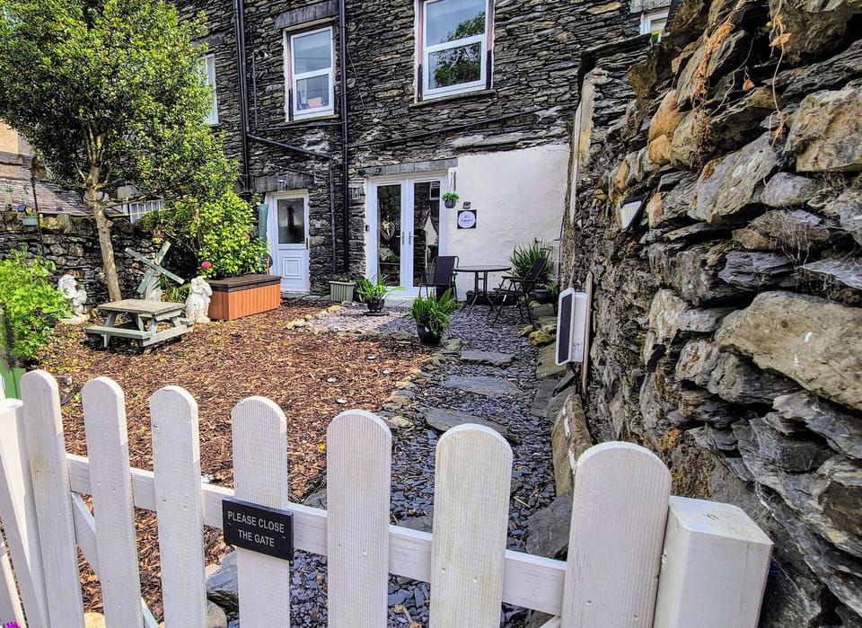Cottage | Terrace/patio