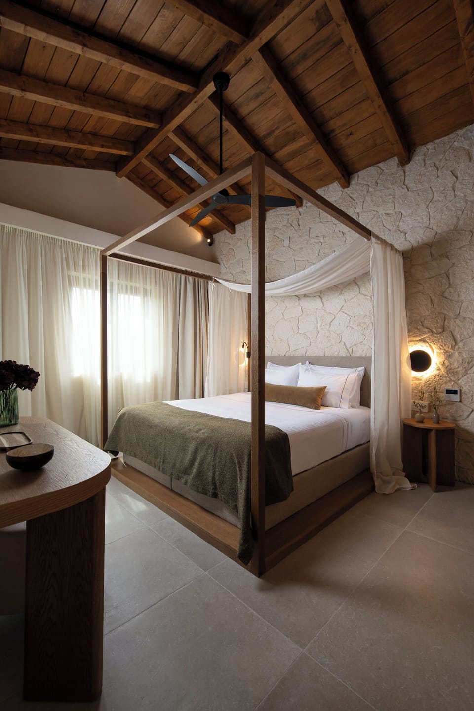Junior Suite | Premium bedding, pillowtop beds, minibar, in-room safe