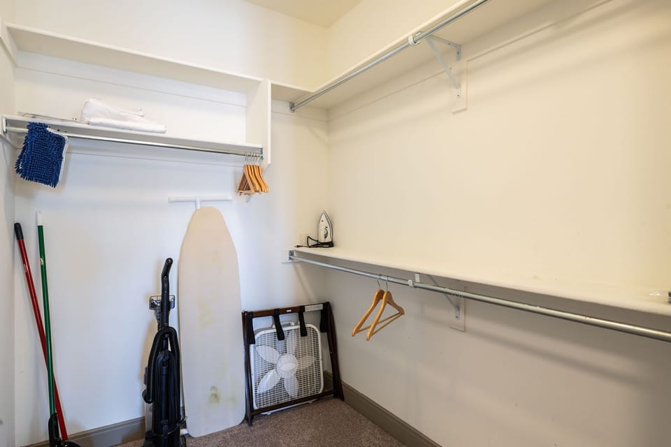 Apartment | Wardrobe