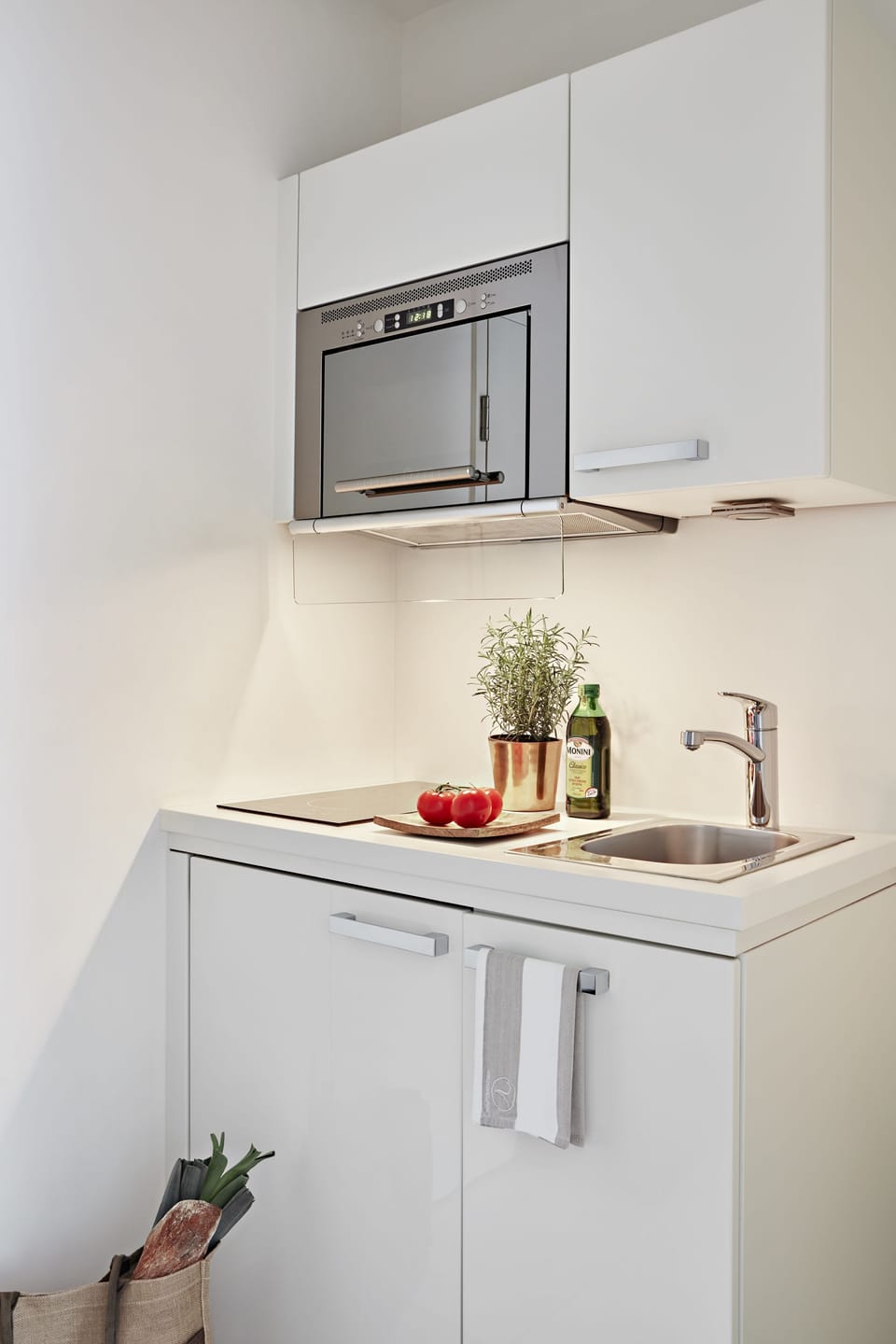 Private kitchenette